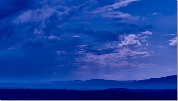 Small landscape Harvard Blue