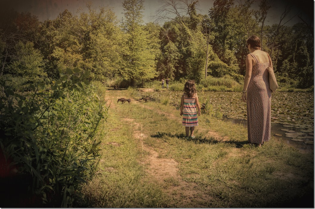 Terri and Norah L1004136-1