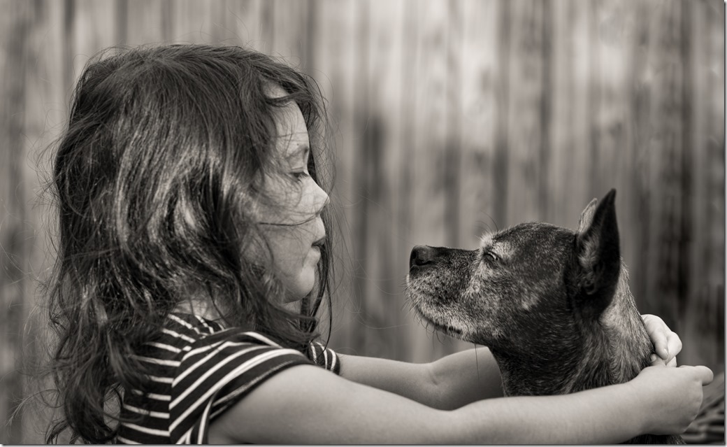 Norah and Rosie BW 2  DSC_2240-1